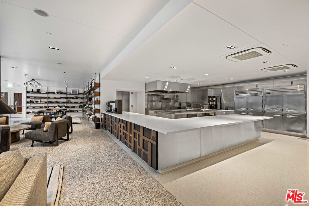 9000 W 3RD ST Unit: 304, Beverly Grove