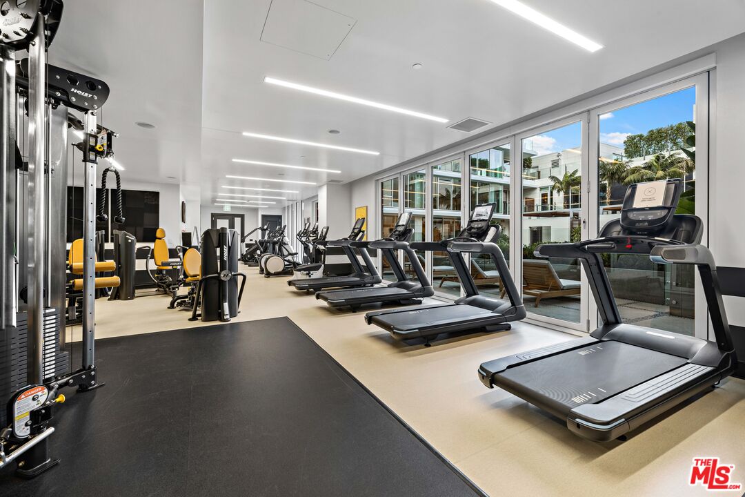 9000 W 3RD ST Unit: 304, Beverly Grove