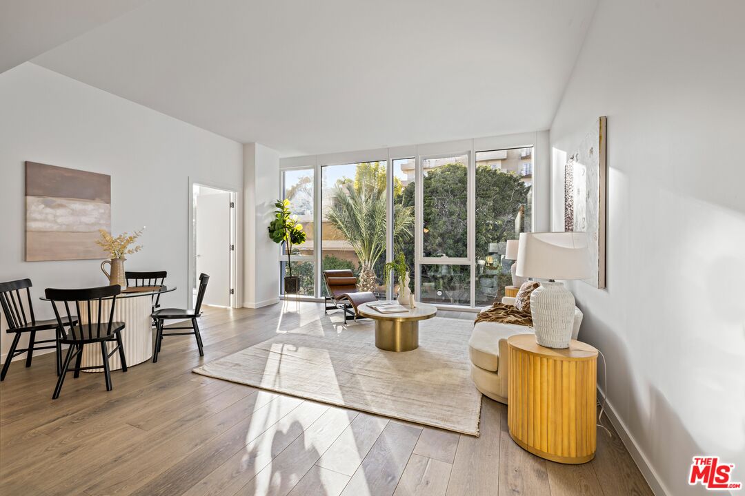 9000 W 3RD ST Unit: 304, Beverly Grove