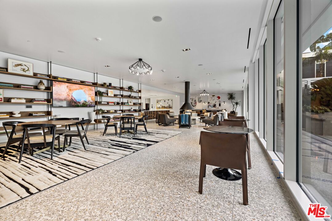 9000 W 3RD ST Unit: 304, Beverly Grove