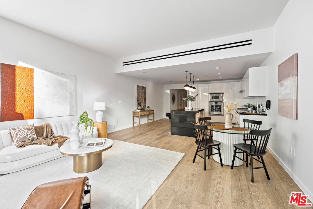 9000 W 3RD ST Unit: 304, Beverly Grove