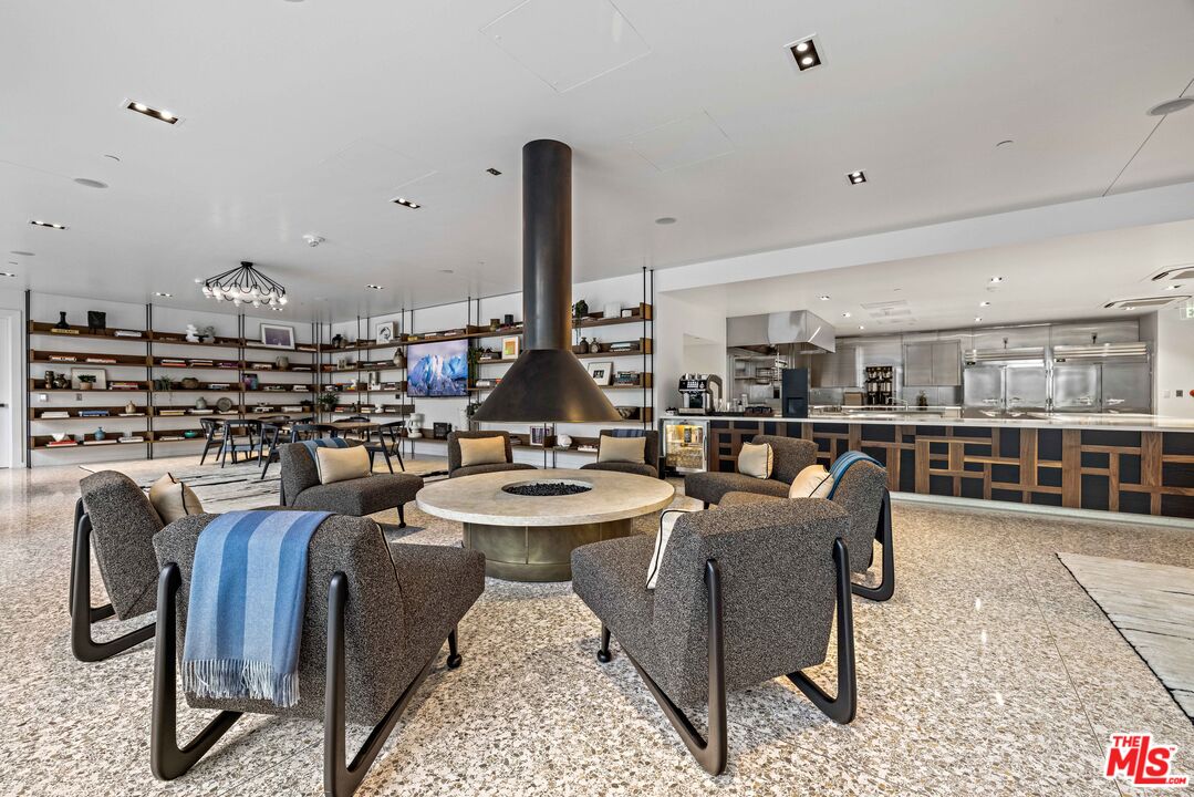 9000 W 3RD ST Unit: 304, Beverly Grove
