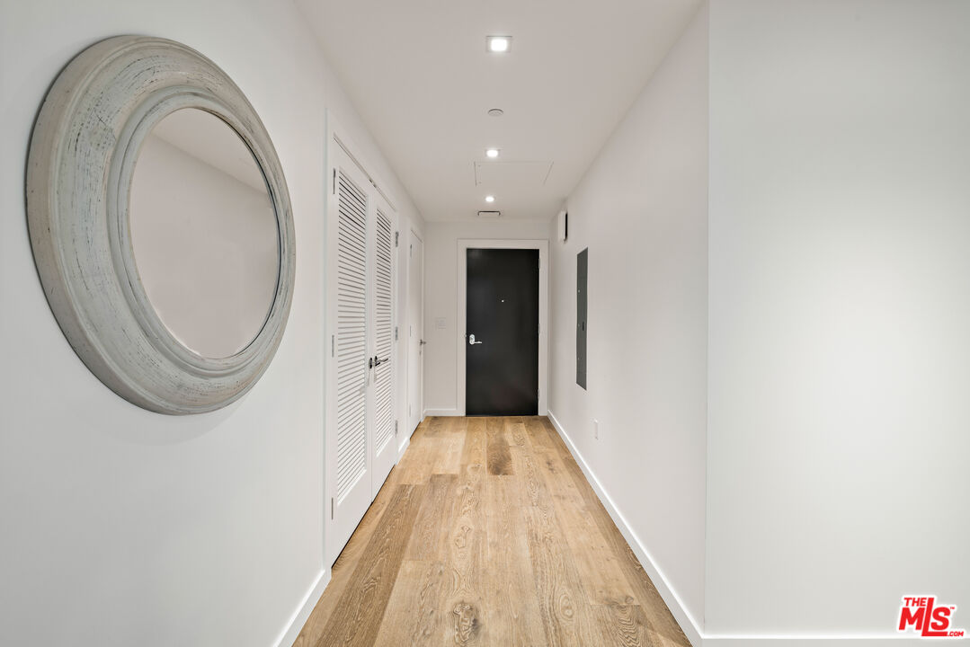 9000 W 3RD ST Unit: 304, Beverly Grove