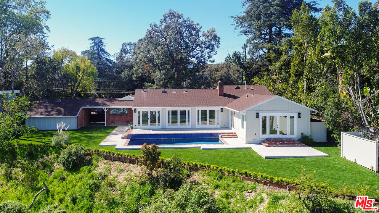 7601 Mulholland Dr, hollywood hills