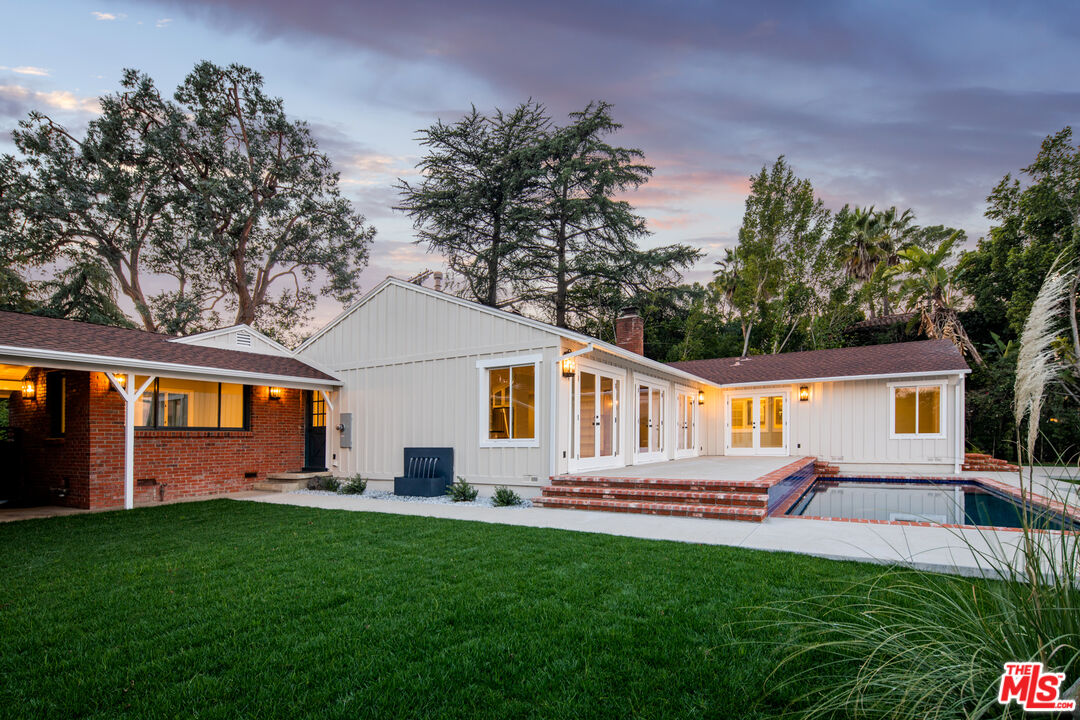7601 Mulholland Dr, hollywood hills