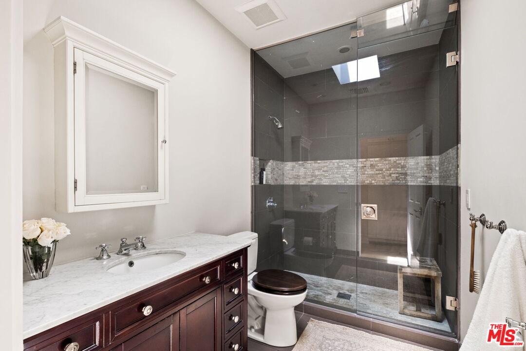 8971 Norma Pl, West Hollywood