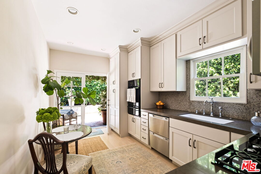8971 Norma Pl, West Hollywood