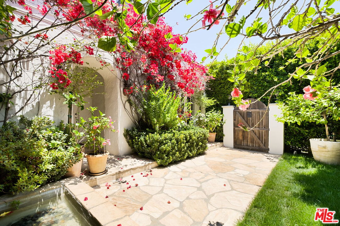 8971 Norma Pl, West Hollywood