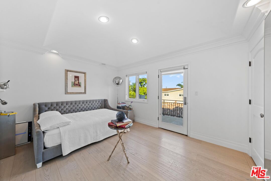 607 26th St, Santa Monica