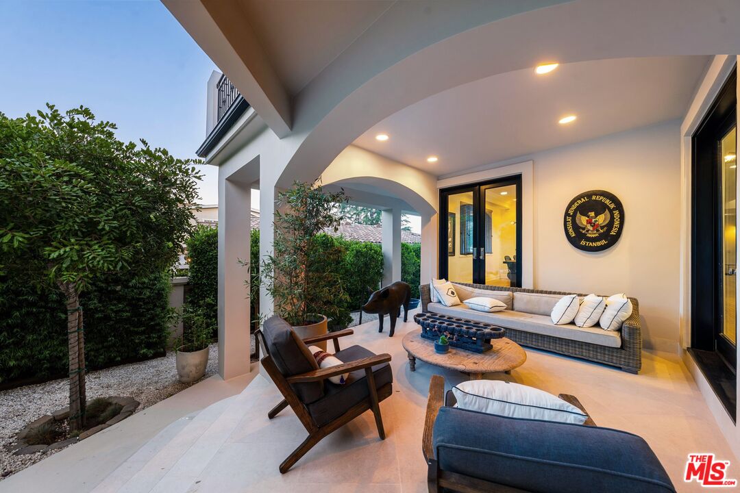 607 26th St, Santa Monica