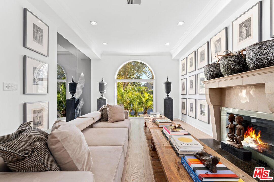 607 26th St, Santa Monica