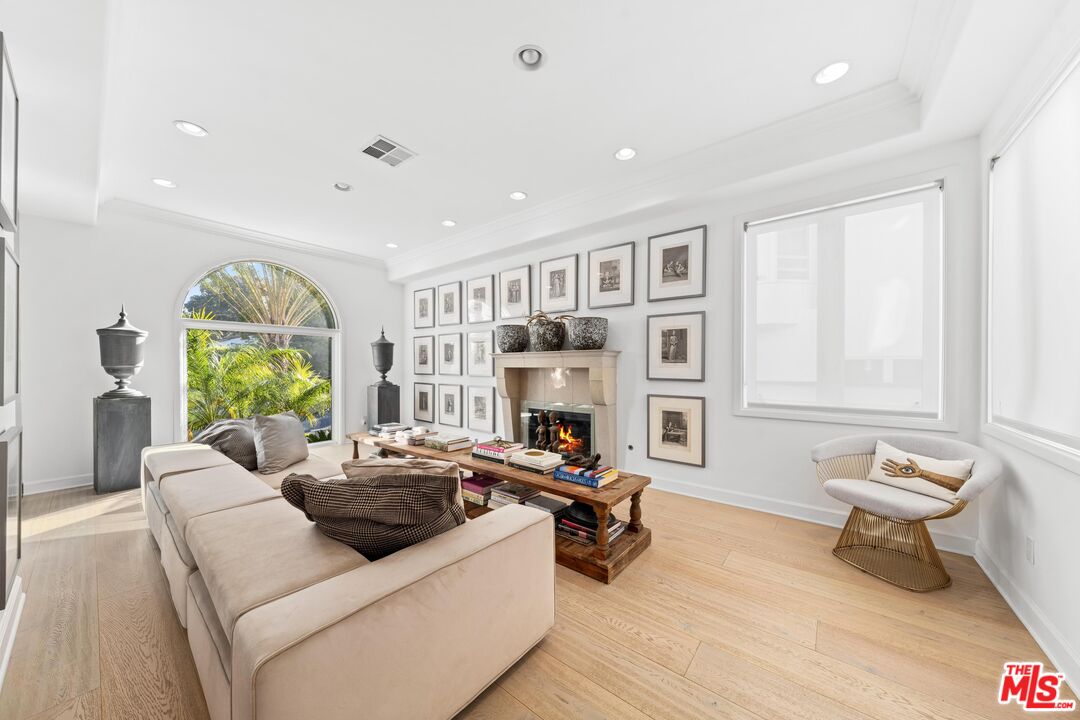 607 26th St, Santa Monica