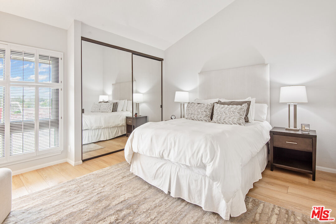 8512 Tuscany Ave Unit: 406