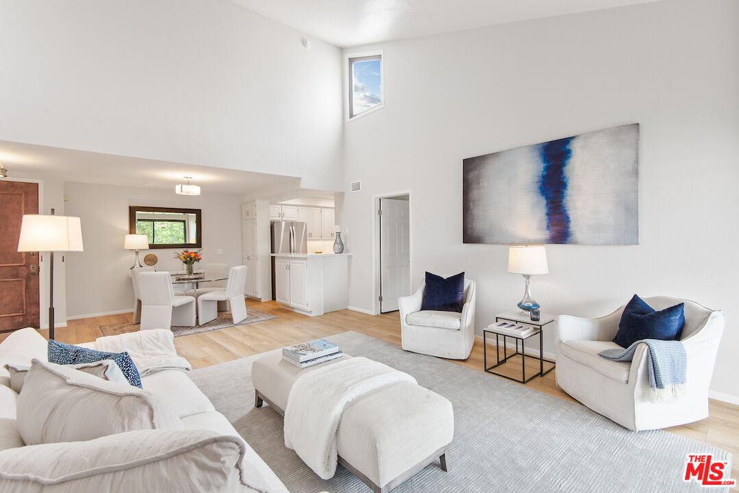 8512 Tuscany Ave Unit: 406