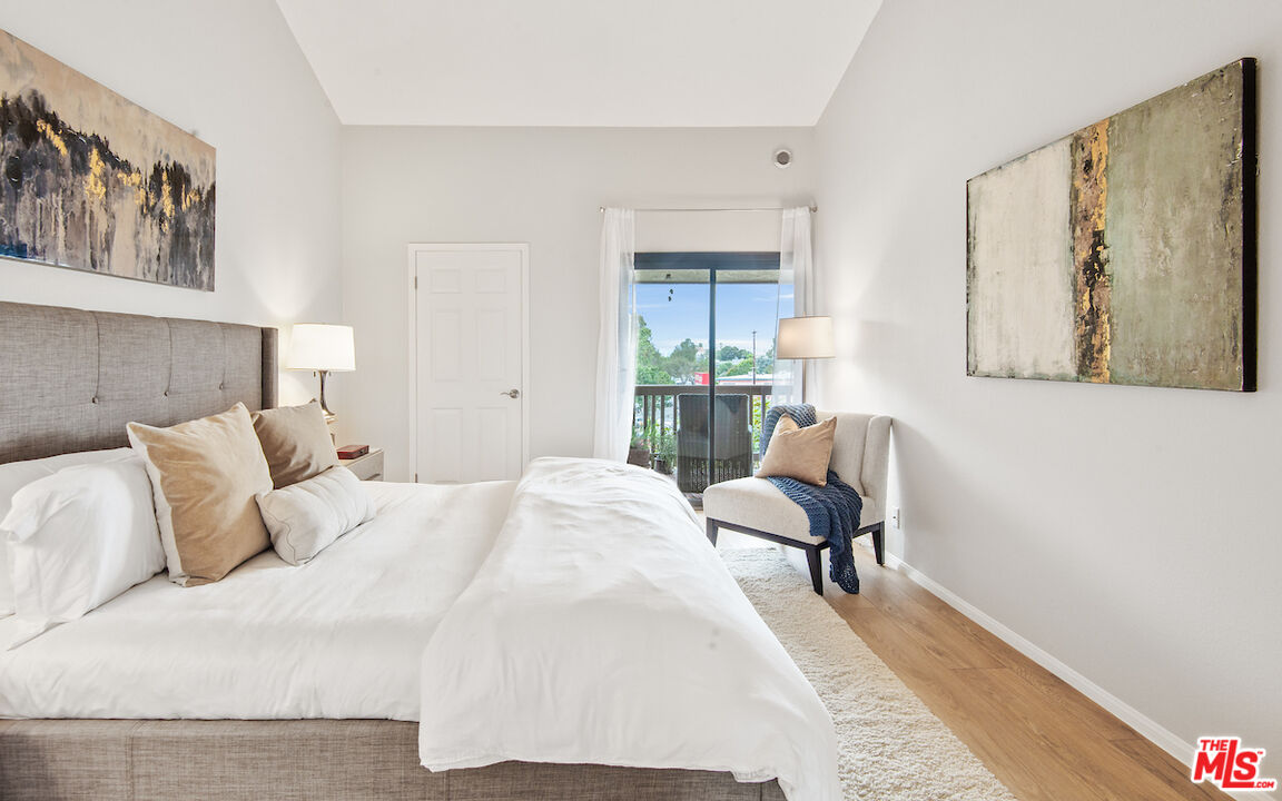8512 Tuscany Ave Unit: 406