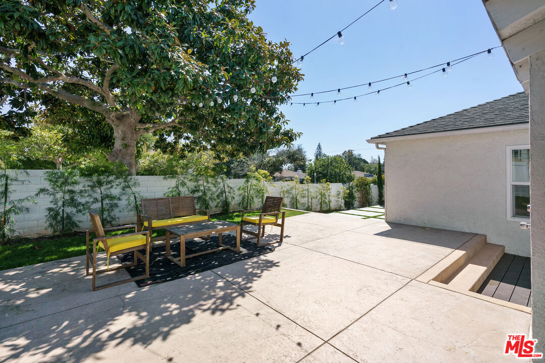 7970 Chase Ave, Playa Vista