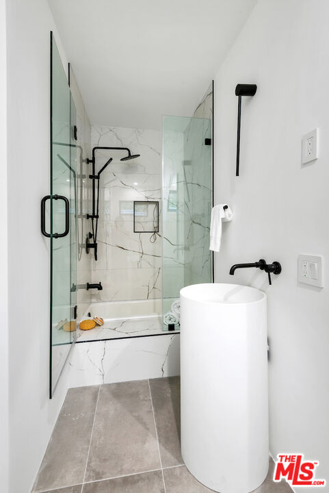 3034 Dona Nenita Pl, Studio City
