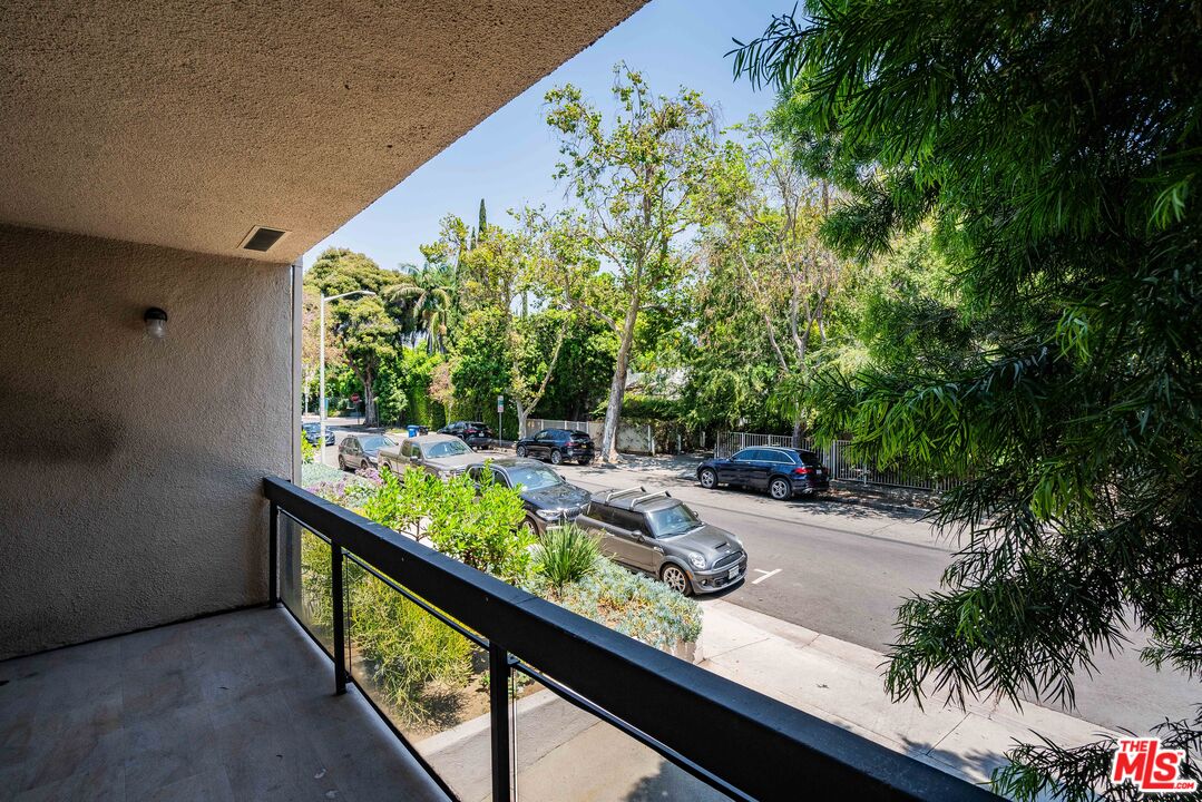 723 Westmount Dr Unit: 106