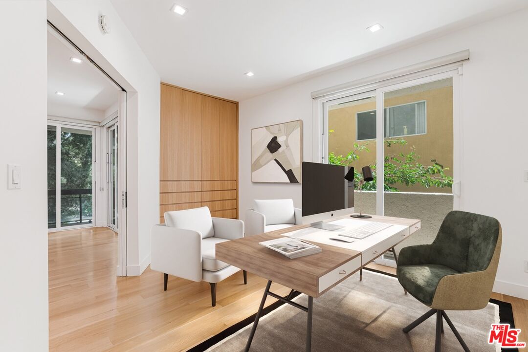 723 Westmount Dr Unit: 106
