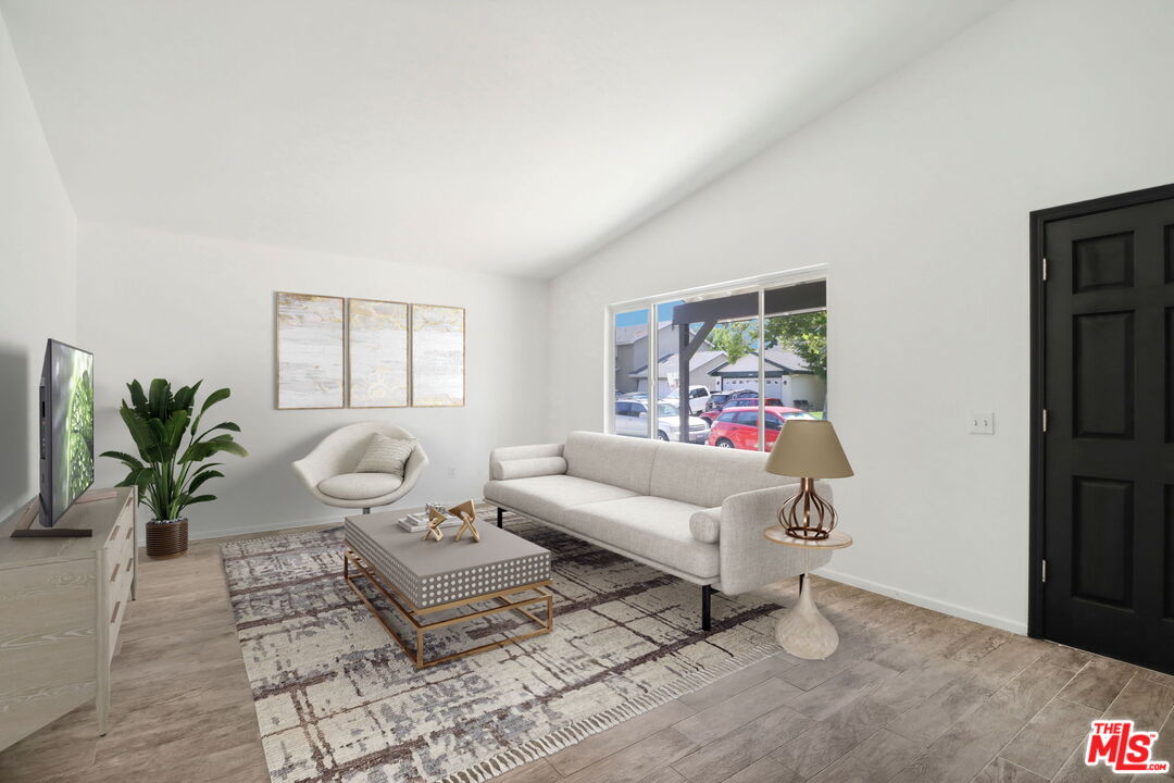 27526 Bernina Ave, Santa Clarita
