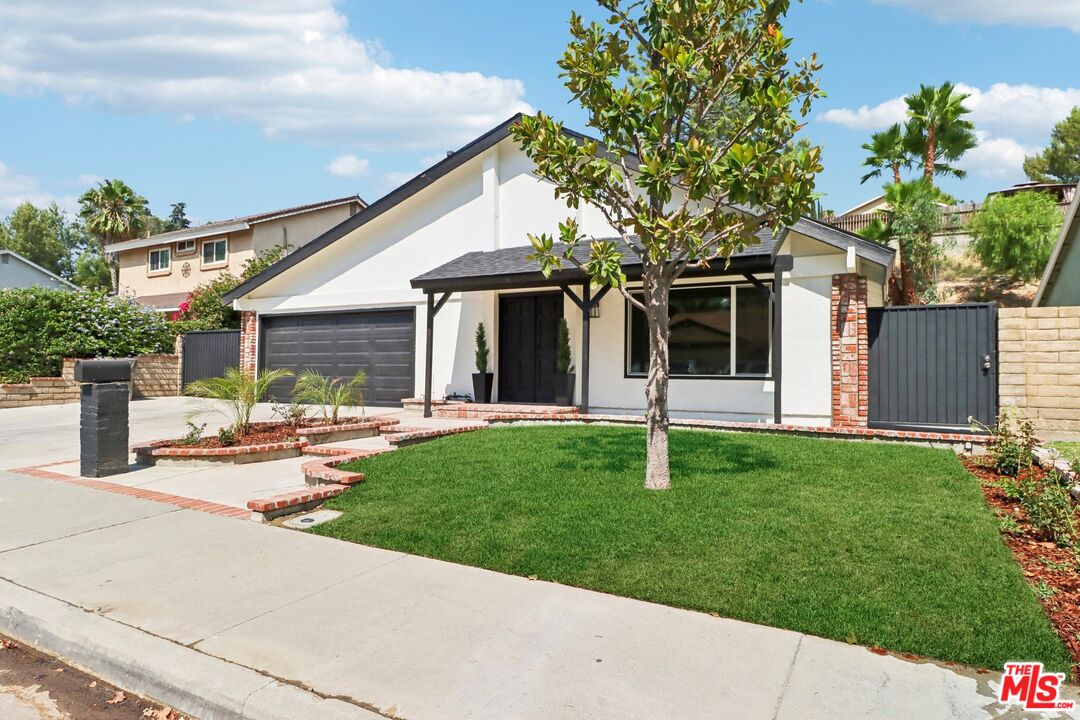 27526 Bernina Ave, Santa Clarita