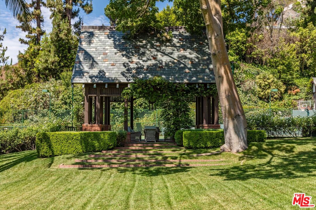 1475 N Doheny Dr, Hollywood Hills