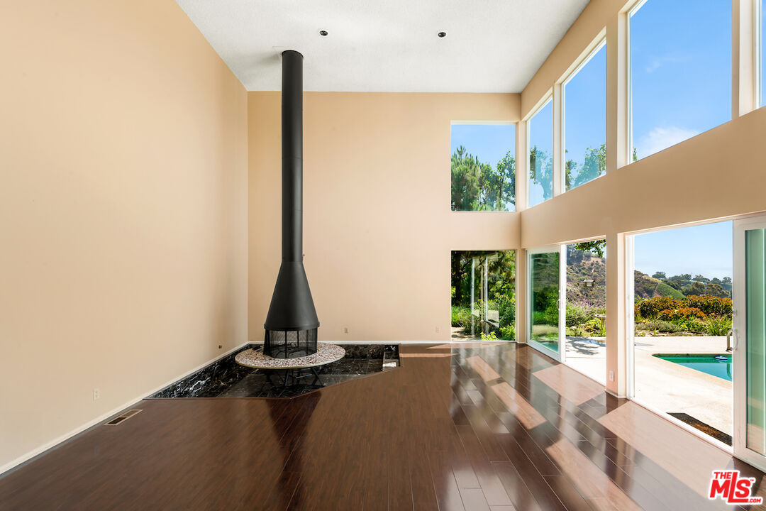 11343 Chalon Rd, Bel Air