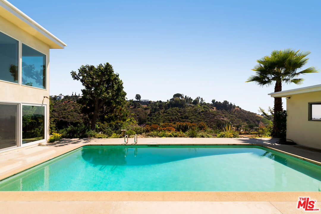 11343 Chalon Rd, Bel Air