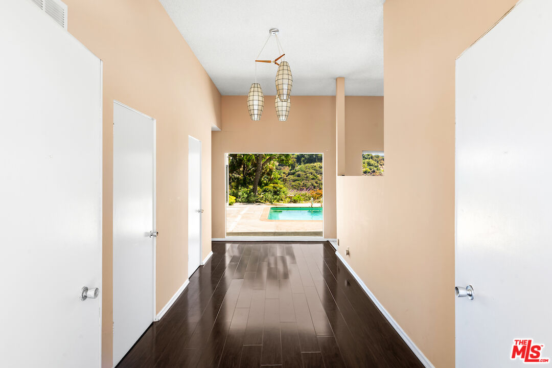 11343 Chalon Rd, Bel Air