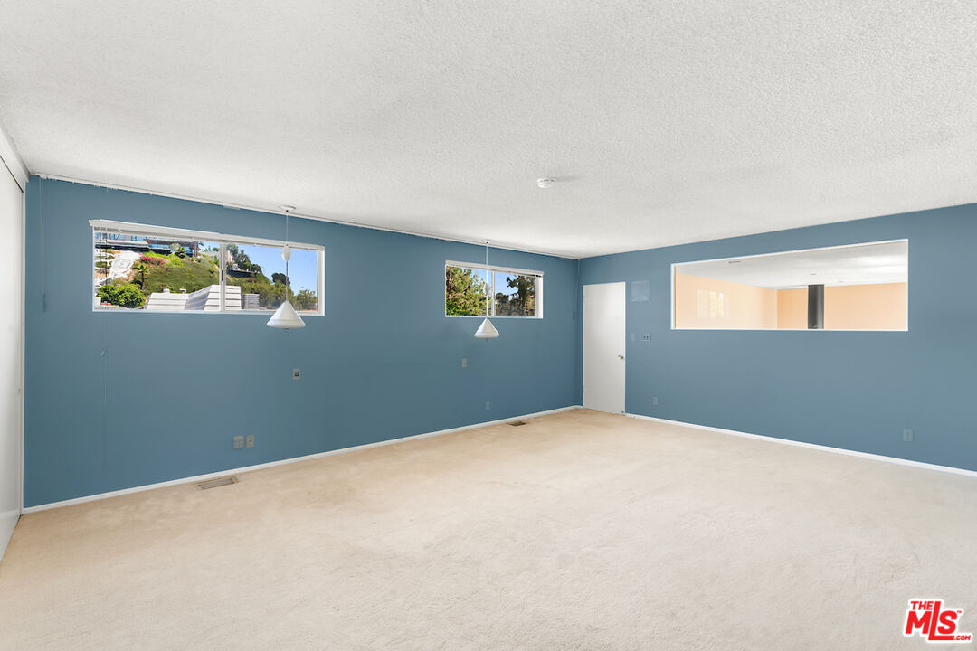 11343 Chalon Rd, Bel Air