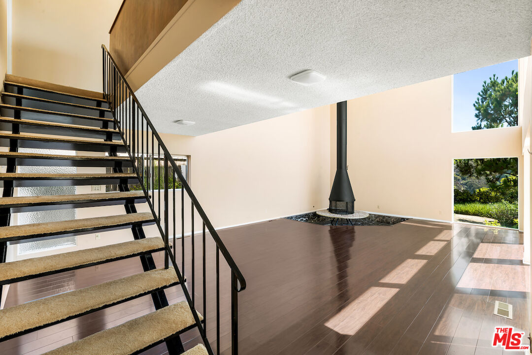 11343 Chalon Rd, Bel Air