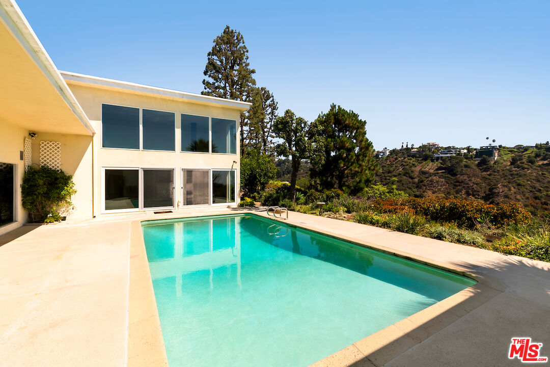11343 Chalon Rd, Bel Air