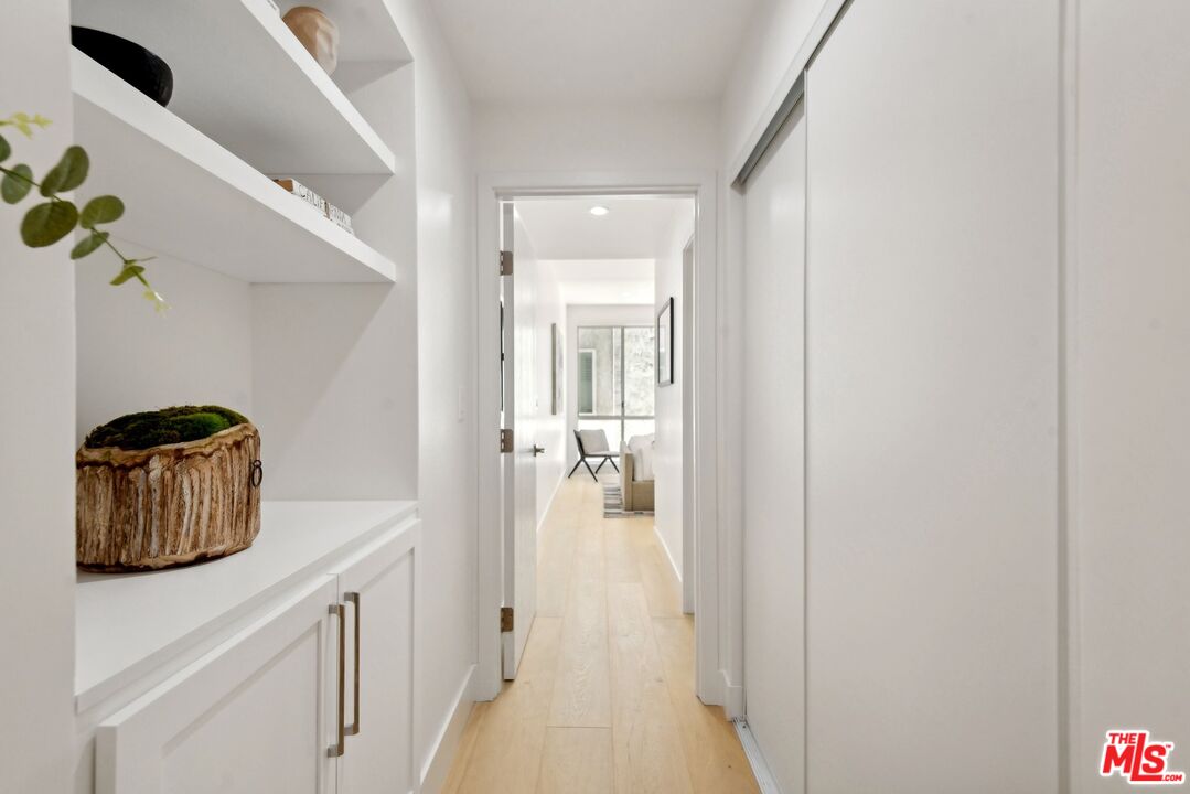 10644 Wilkins Ave Unit: 103, Westwood