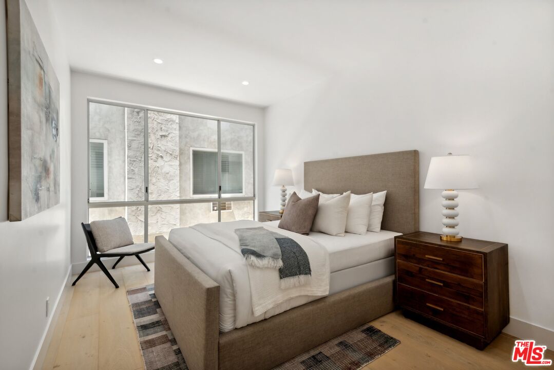 10644 Wilkins Ave Unit: 103, Westwood