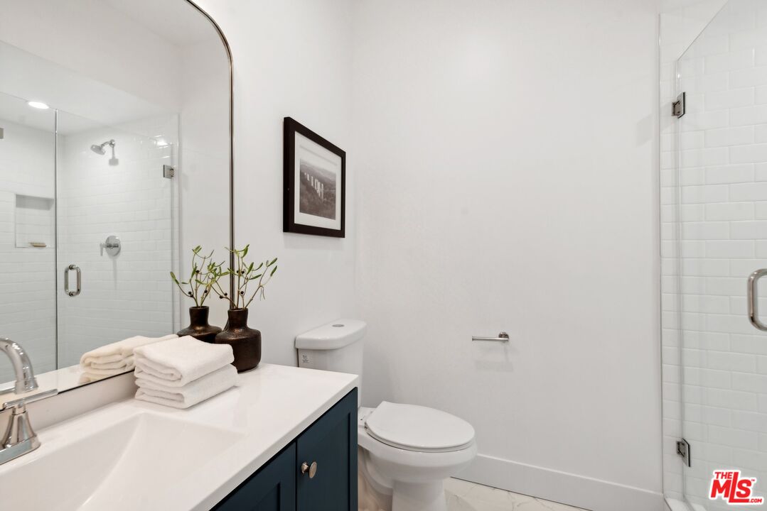 10644 Wilkins Ave Unit: 103, Westwood