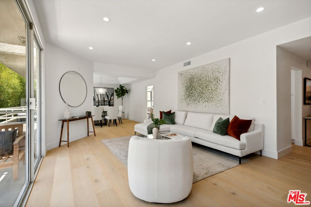 10644 Wilkins Ave Unit: 103, Westwood
