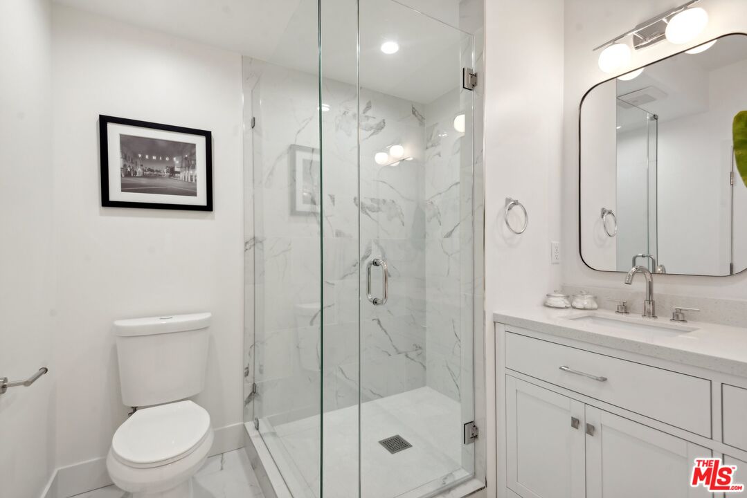 10644 Wilkins Ave Unit: 103, Westwood