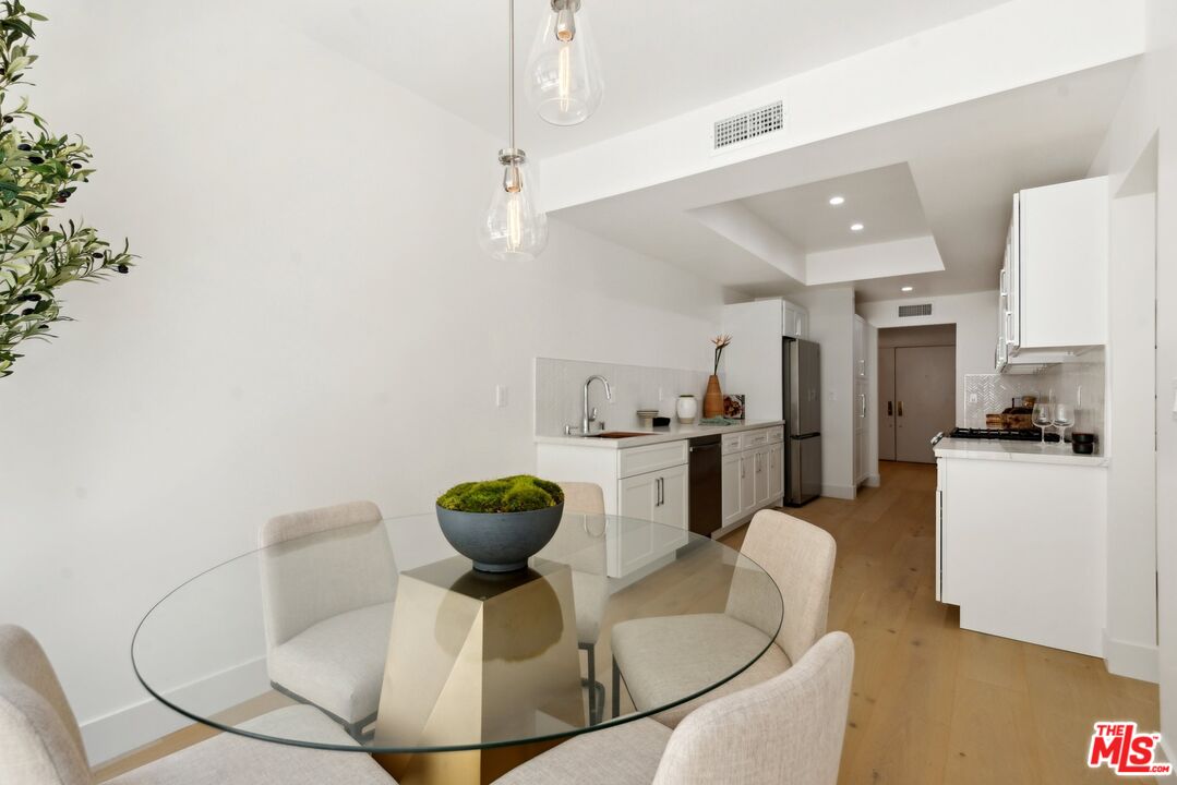 10644 Wilkins Ave Unit: 103, Westwood