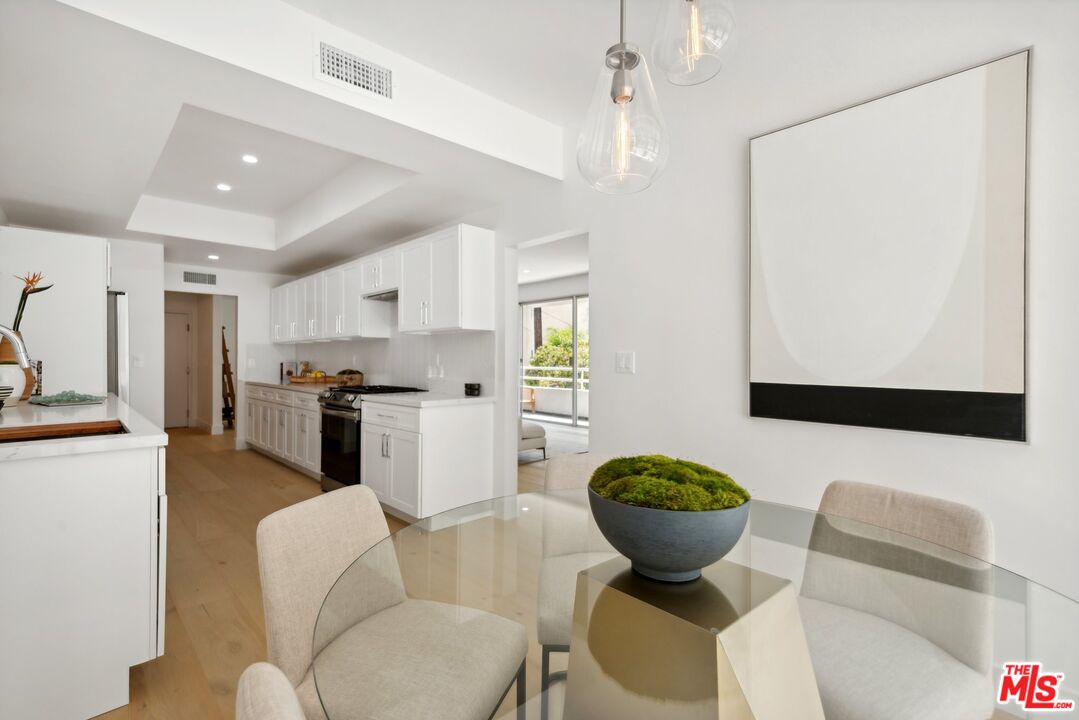 10644 Wilkins Ave Unit: 103, Westwood