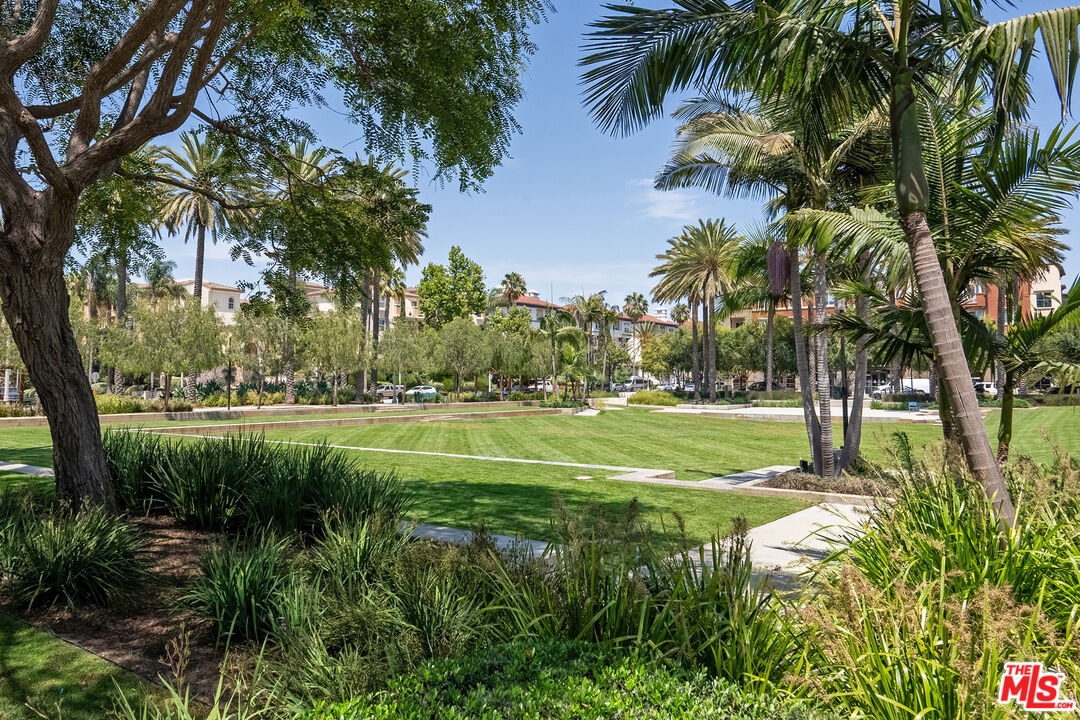 13045 Pacific Prome Unit: 324, Playa Vista