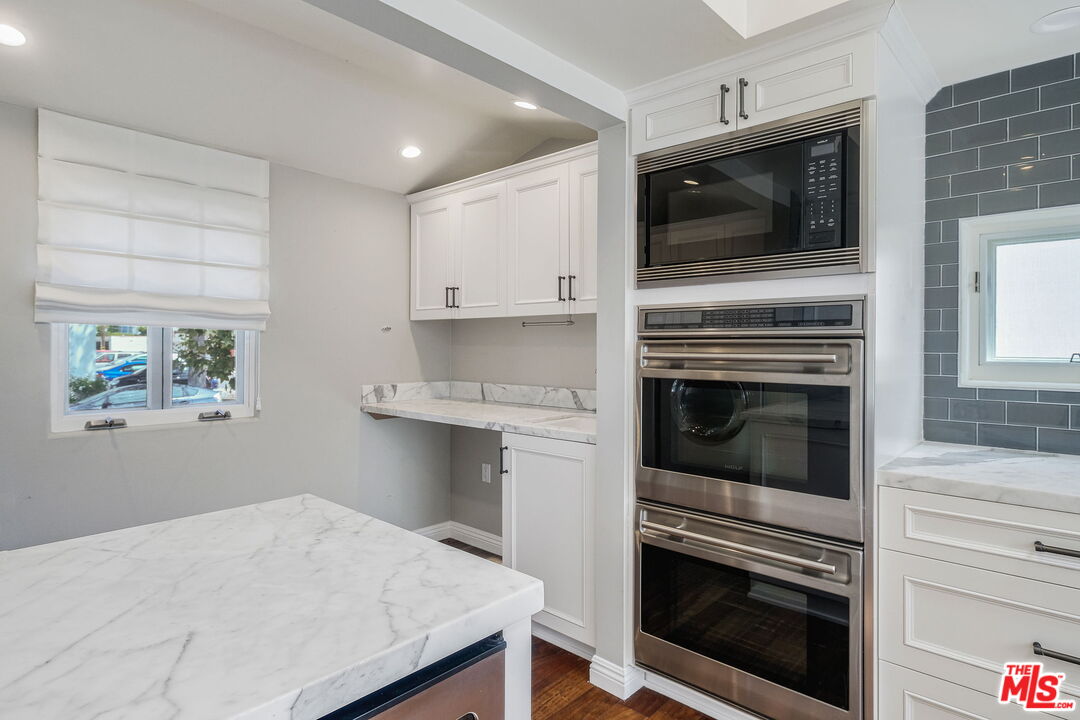 200 S McCarty Dr, Beverly Hills