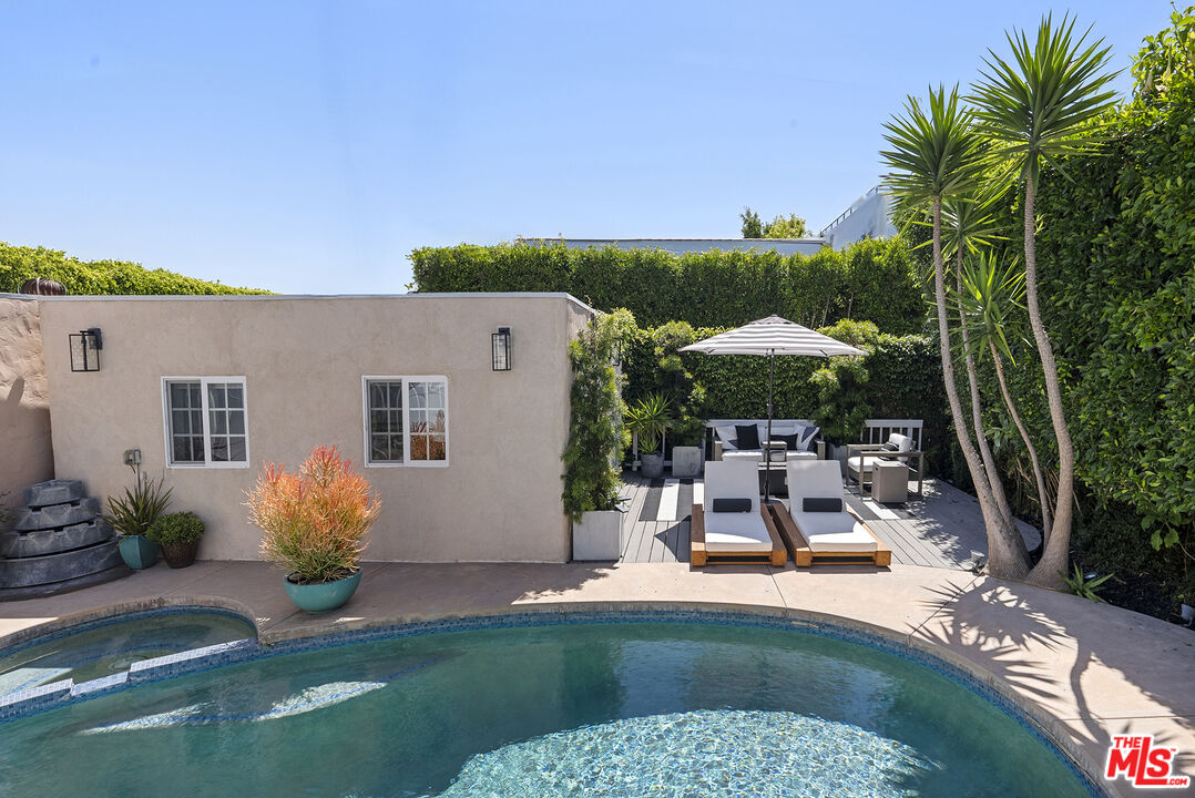 462 S La Peer Dr, Beverly Hills