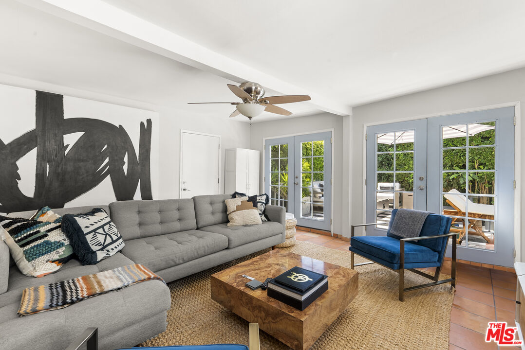 462 S La Peer Dr, Beverly Hills