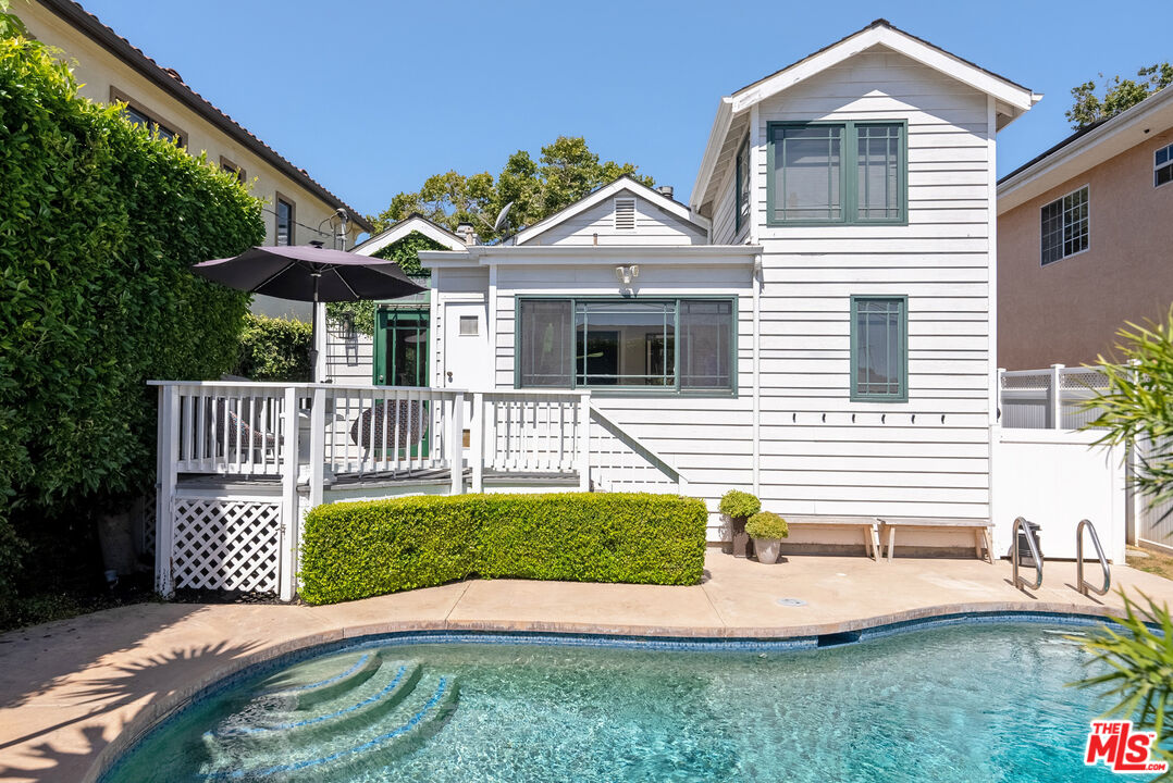 462 S La Peer Dr, Beverly Hills