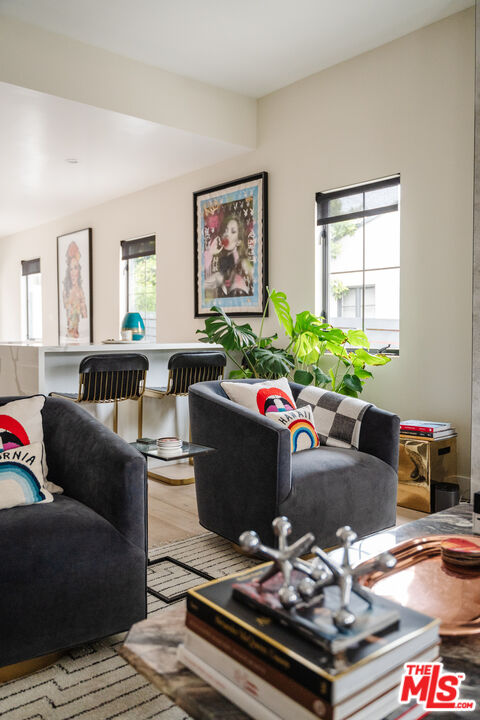 9031 Elevado Ave, West Hollywood 