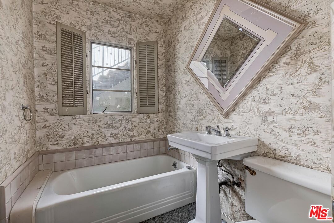 3345 Wonder View Dr, Hollywood Hills