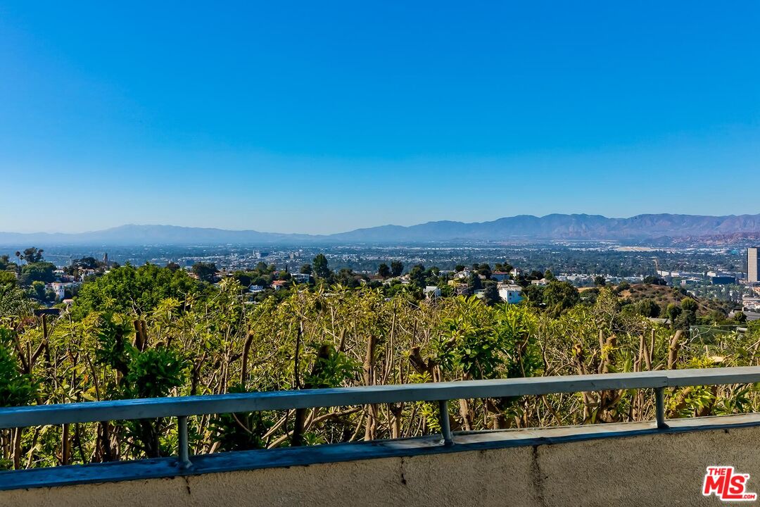 3345 Wonder View Dr, Hollywood Hills
