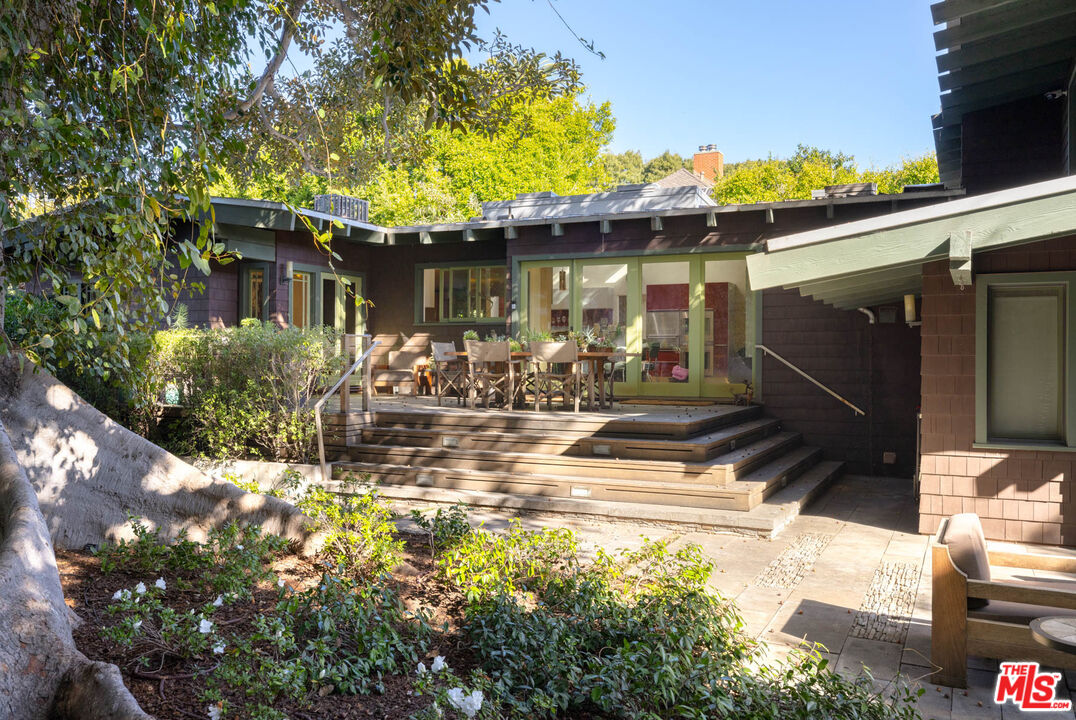 Private Address, Santa Monica