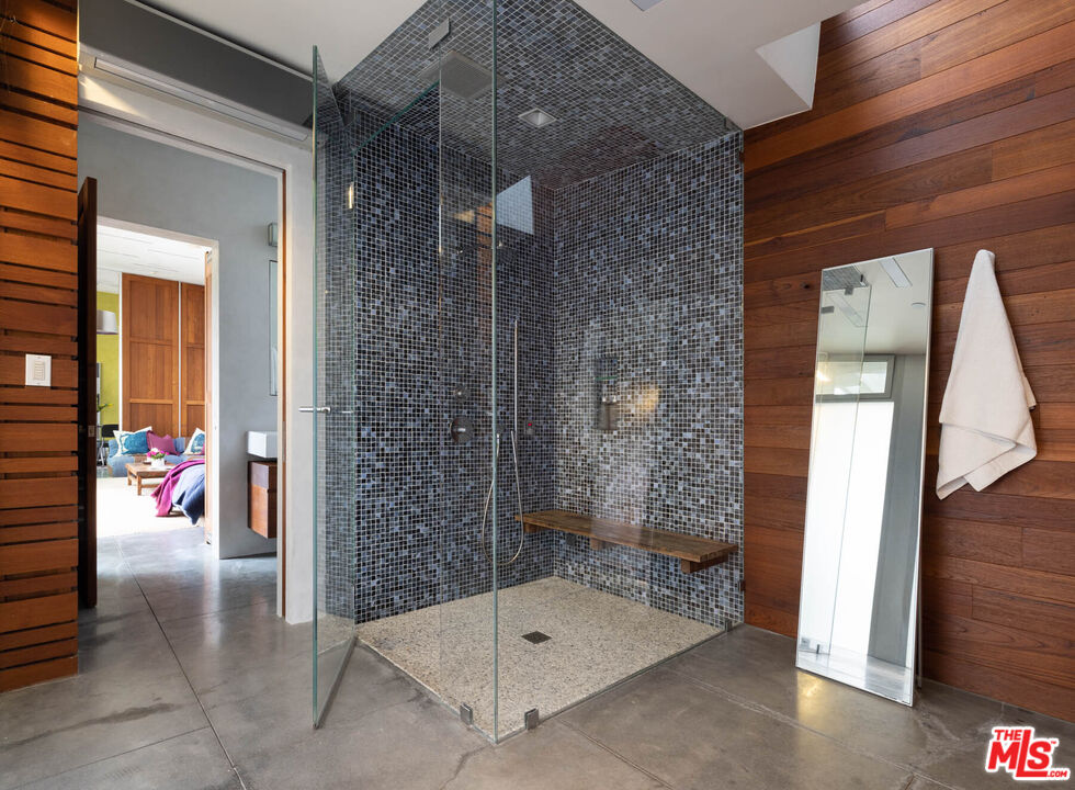 Private Address, Santa Monica