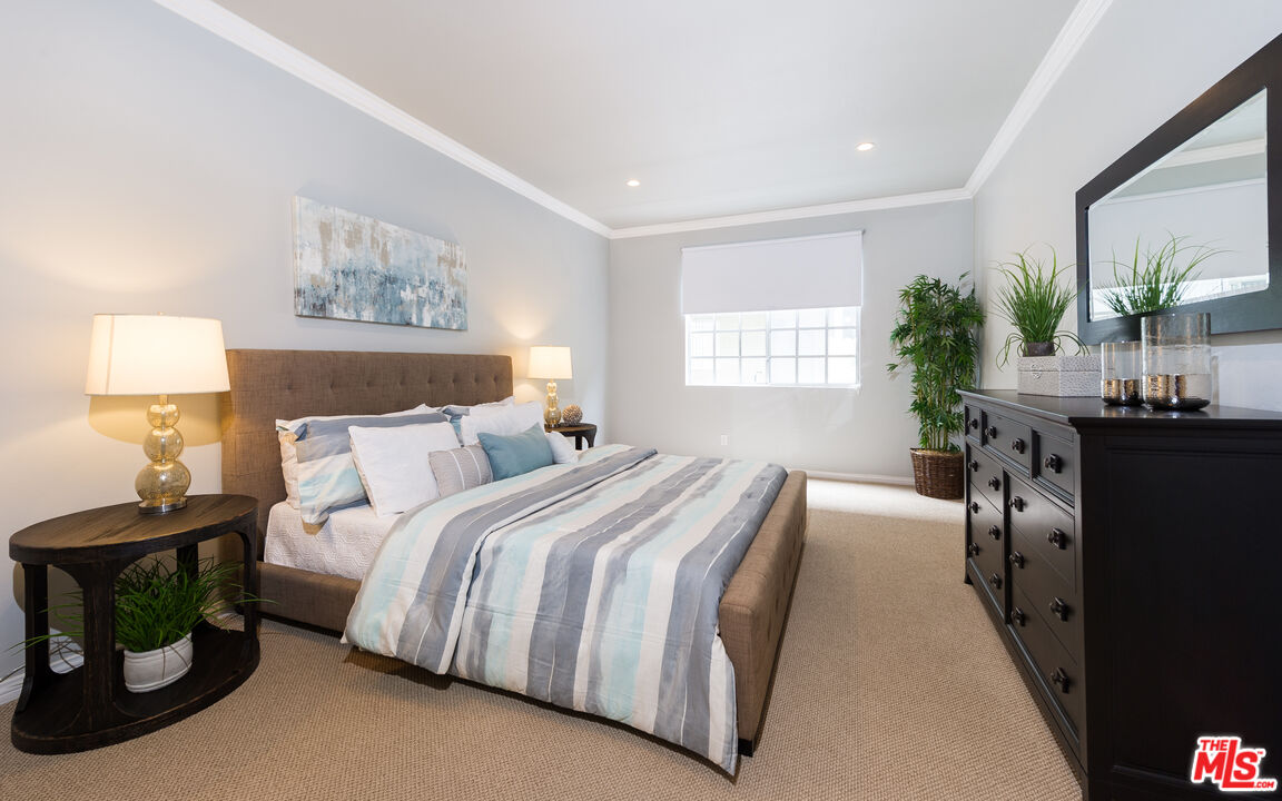 11667 Gorham Ave Unit: 206, Brentwood